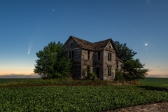 Neowise comet old house stanhope iowa
