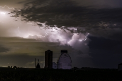 Madrid farm lightning